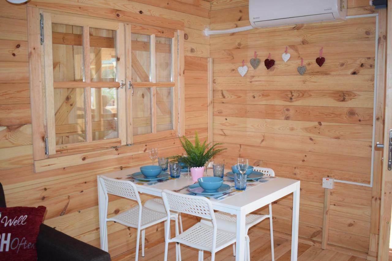 מלון Agios Theodoros Cyprus Glamping Park מראה חיצוני תמונה